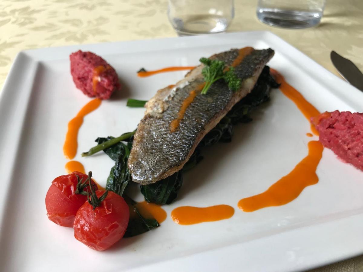 Logis Hotel & Restaurant - Auberge De La Foret アーズブルック エクステリア 写真