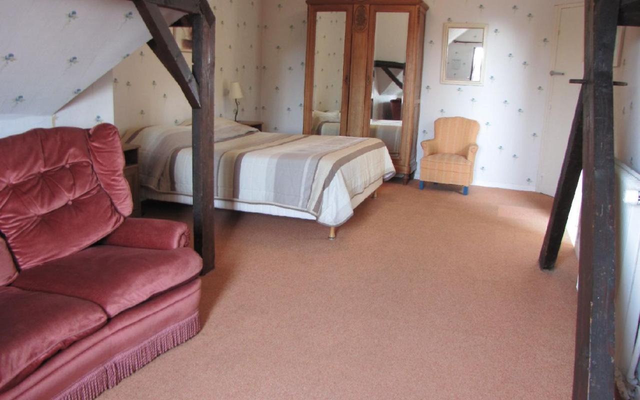 Logis Hotel & Restaurant - Auberge De La Foret アーズブルック エクステリア 写真